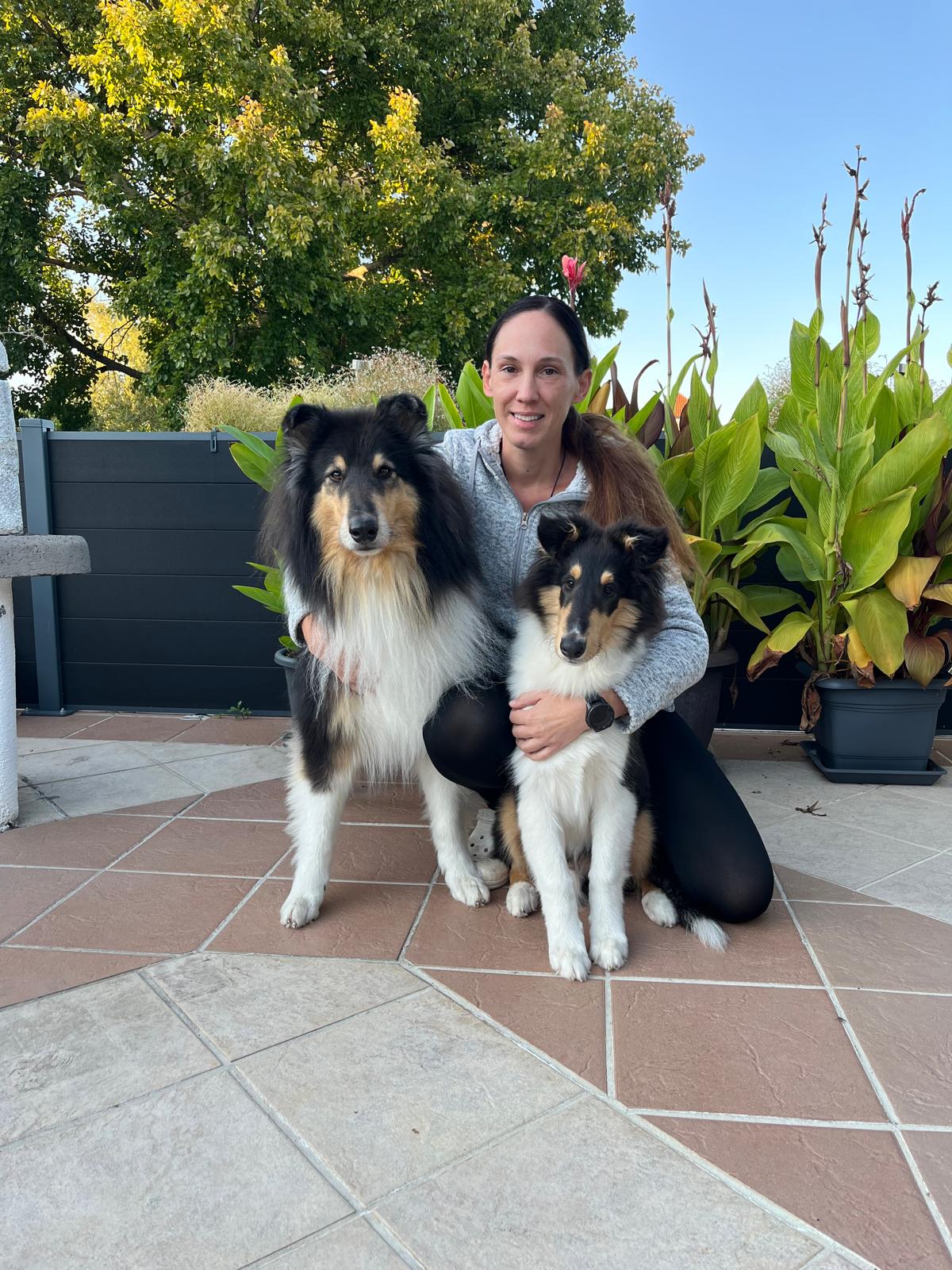 Bettina Meidlinger beim Hundetraining